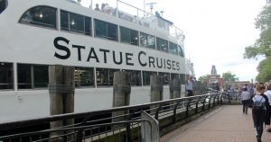 Battello Statue Cruises